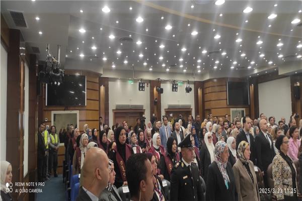 احتفالية الأمهات المثاليات