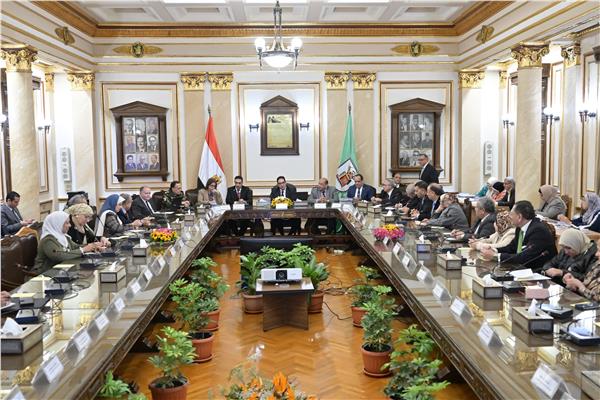 مجلس جامعة القاهرة