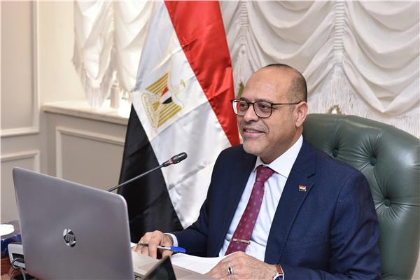 وزير العمل محمد جبران