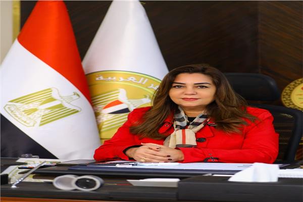 منال عوض