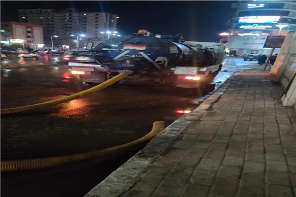 فرق الطوارئ بشركة مياه الشرب بالغربية