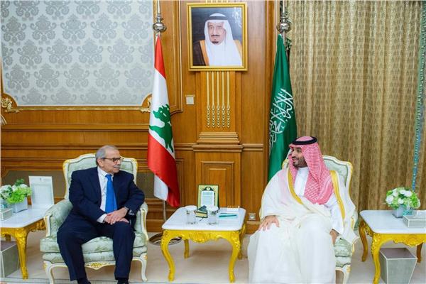 رئيس مجلس الوزراء اللبناني الدكتور نواف سلام وولي العهد السعودي الأمير محمد بن سلمان