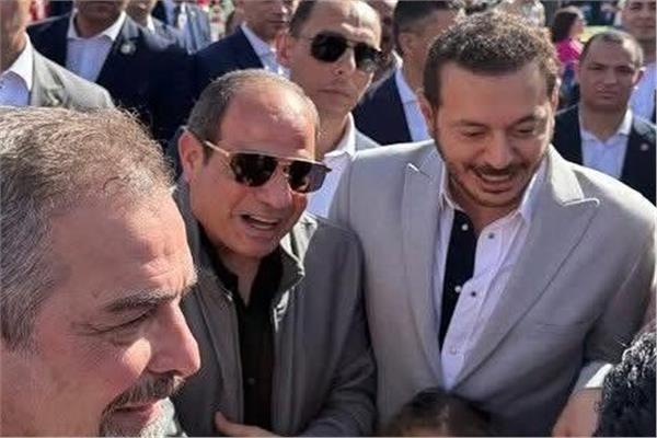 مصطفى شعبان مع الرئيس عبد الفتاح السيسي