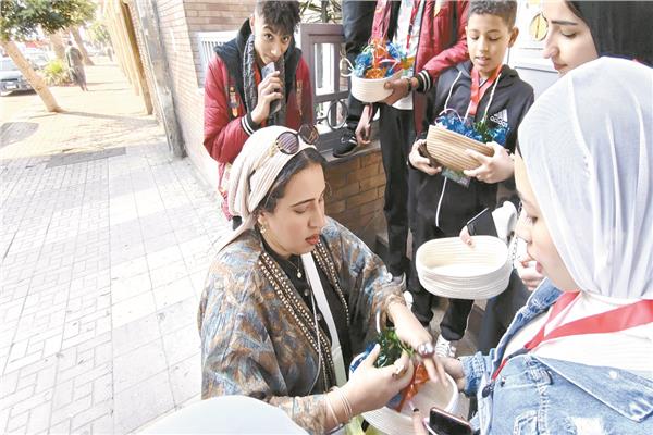 كعك الإسكندرية مجانًا على الكورنيش