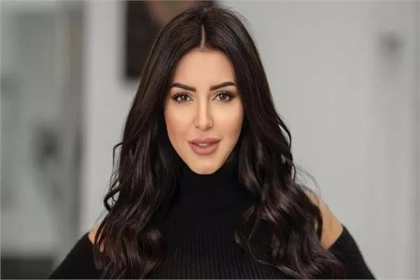 إيناس النجار