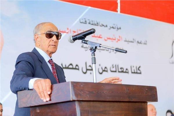 شيخ الإذاعيين فهمي عمر