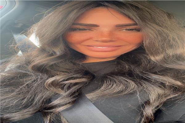  الفنانة علياء الحسيني