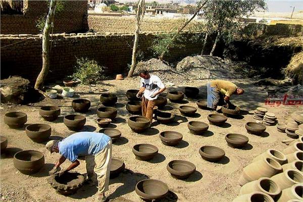 صنعة الفخار