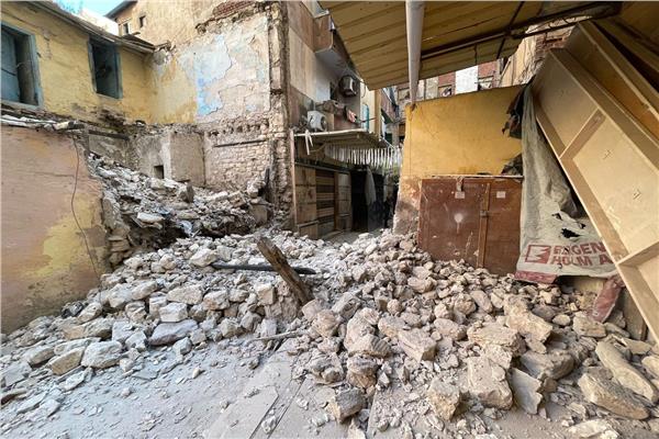 انهيار عقار قديم بمنطقة الجمرك غرب الإسكندرية