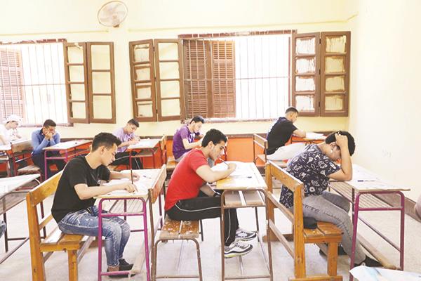تجهيزات امتحانات الثانوية العامة على قدم وساق