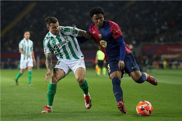 صورة من مباراة برشلونة وريال بيتيس