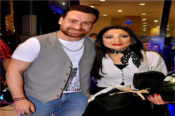 الفنان نضال الشافعي وزوجته الراحلة هند محمد علي