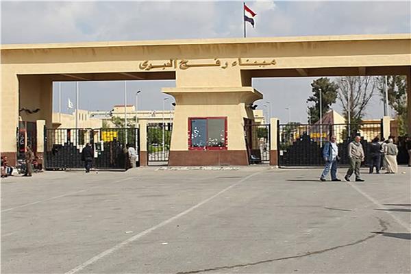 استمرار فتح معبر رفح