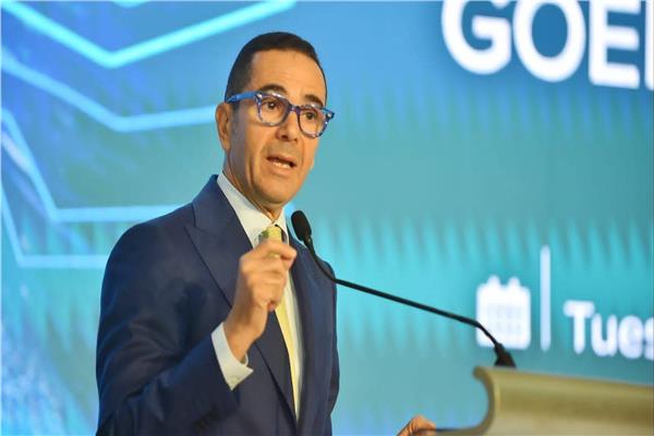  المهندس حسن الخطيب، وزير الإستثمار، والتجارة الخارجية
