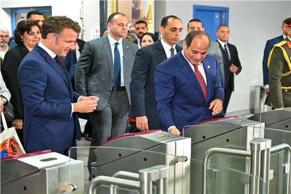 السيد الرئيس عبد الفتاح السيسي مع نظيره الفرنسي