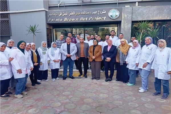  قيادات مشروع حصر ومكافحة العفن البني في البطاطس