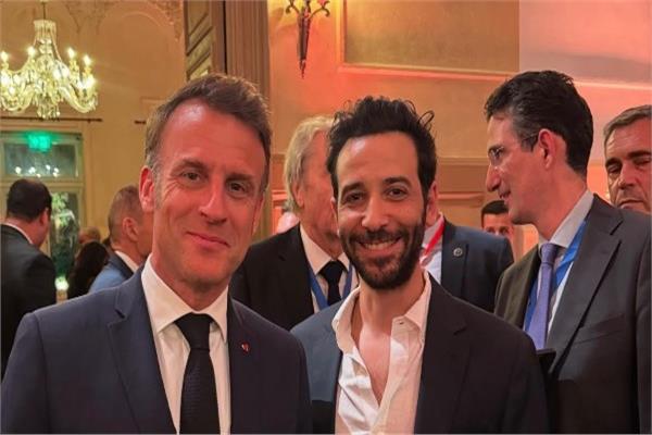 كريم قاسم و الرئيس الفرنسي إيمانويل ماكرون