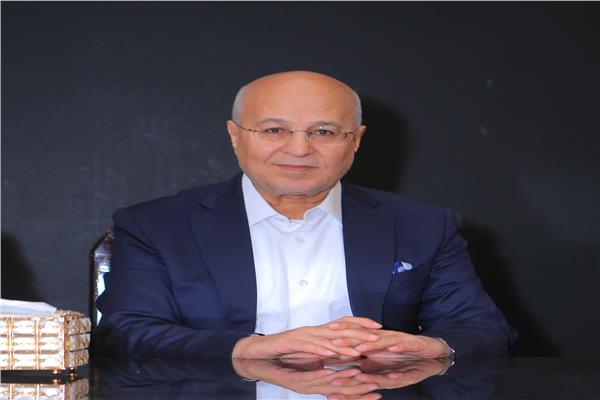 النائب خالد عيش، ممثل عمال مصر بمجلس الشيوخ