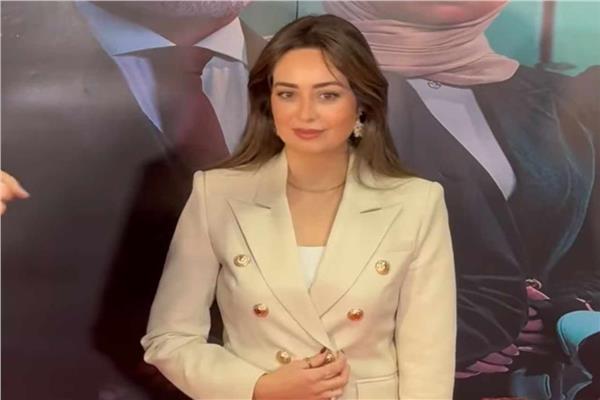 الفنانة هبة مجدي