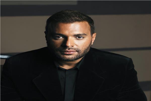  الفنان رامى صبرى