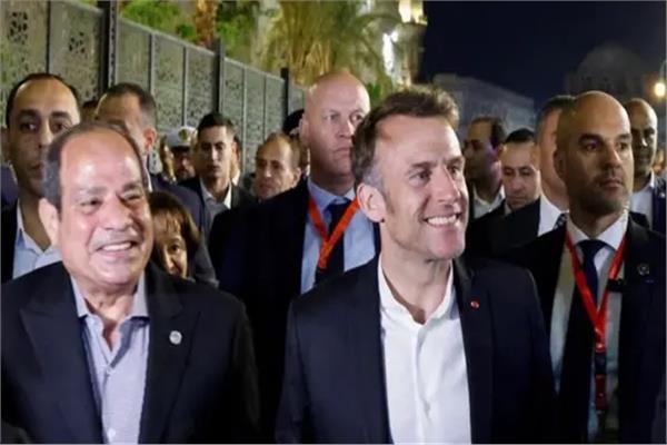 زيارة ماكرون