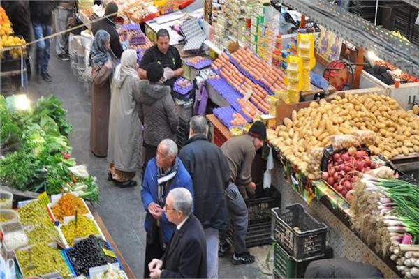 نواب يطالبون بتشديد الرقابة على الأسواق والمواقف بعد رفع أسعار الوقود