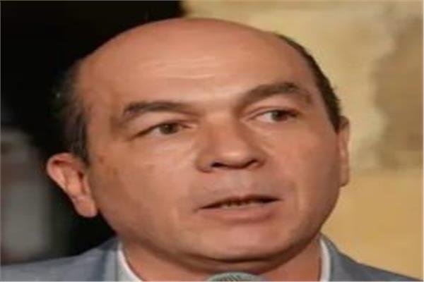 حمدى السطوحى