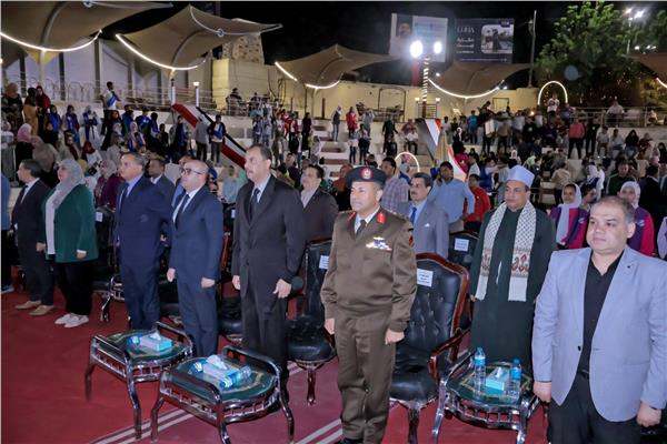 محافظ سوهاج يشهد فعاليات احتفالية العيد القومي بالمسرح الروماني 