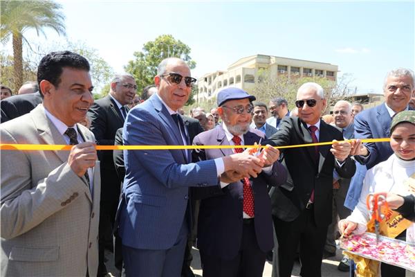 جانب من الافتتاح