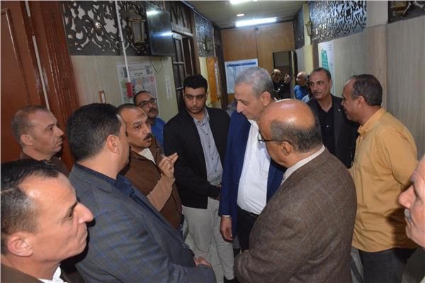 محافظ الغربية يتفقد عدد من المراكز التكنولوجية لمتابعة إجراءات التصالح
