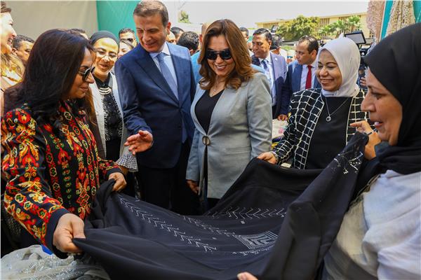 وزراء التضامن  والتنمية المحلية والزراعة