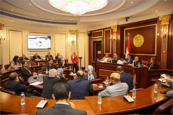 وزير قطاع الأعمال العام