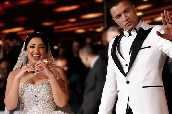 حسن شاكوش طليقته وريم طارق