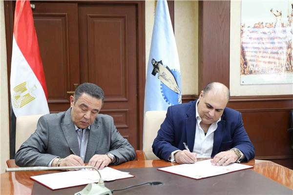 بروتوكول تعاون بين قصور الثقافة و محافظة البحر الأحمر