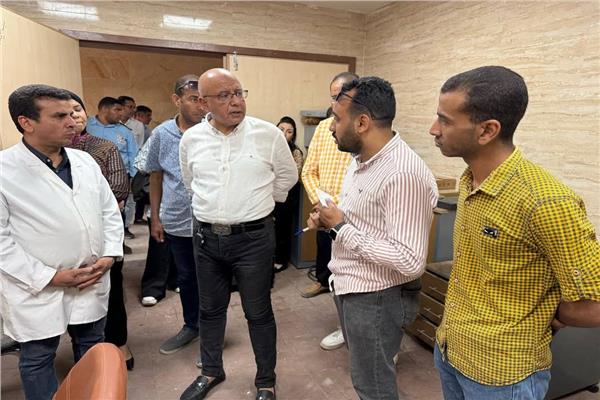 الدكتور محمد يوسف عبدالخالق وكيل وزارة الصحة بقنا