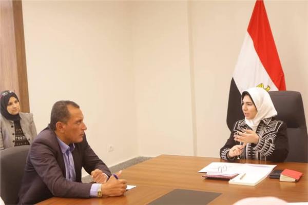 نائب محافظ دمياط تتابع "سكن كريم"