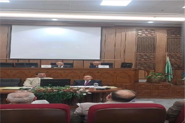  جانب من فعاليات المؤتمر السنوي لمجمع الخالدين