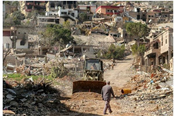 آثار الدمار في لبنان جراء القصف الإسرائيلي
