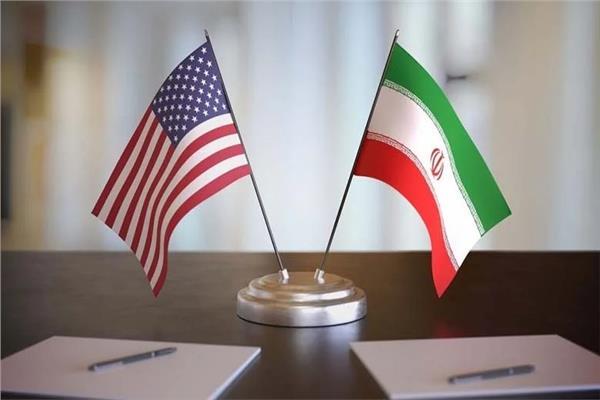 علم إيران والولايات المتحدة - صورة أرشيفية