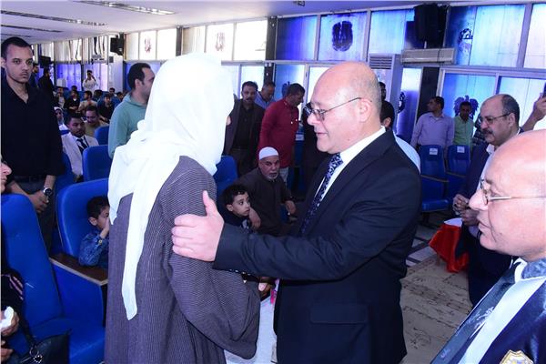 جامعة سوهاج تمنح درجة الدكتوراة لباحث بعد وفاته