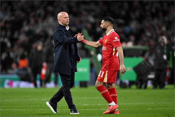 محمد صلاح وأرني سلوت