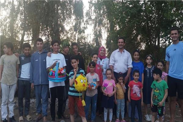 ثقافة الشرقية تحتفل بعيد الربيع وسط الحقول