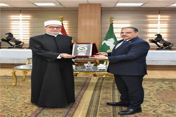 الدكتور نظير محمد عيَّاد مفتي الجمهورية