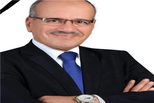 النائب ثروت فتح الباب عضو مجلس الشيوخ