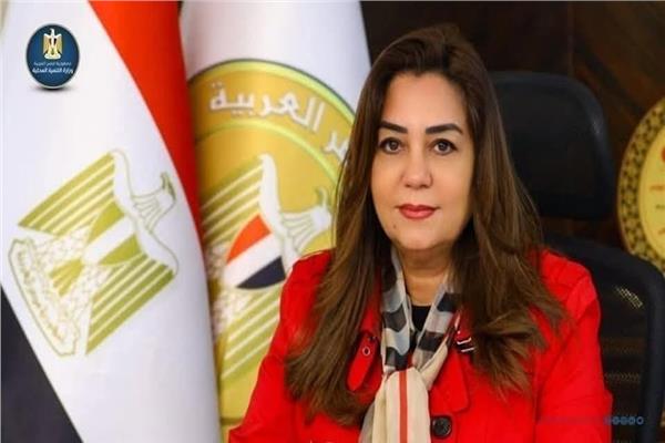 الدكتورة  منال عوض
