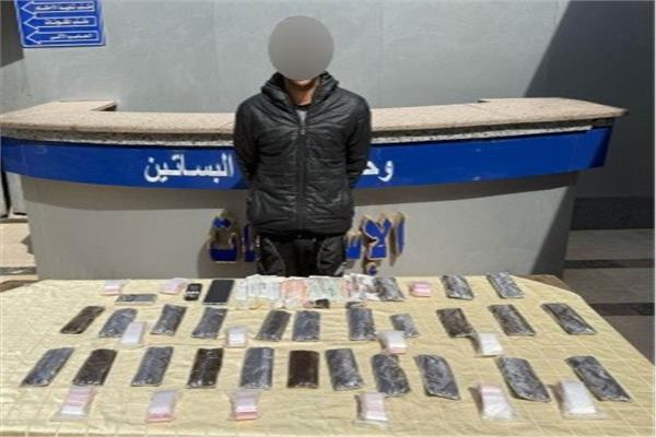 المتهم والمضبوطات 