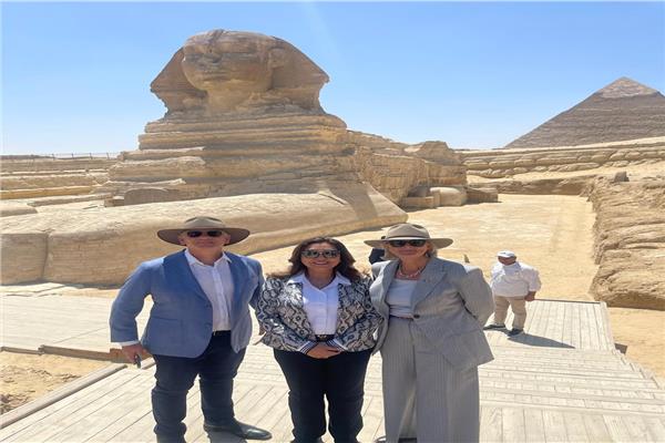 وزيرة التنمية المحلية ترافق الحاكم العام لأستراليا