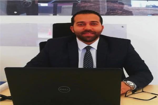 كريم أسامة خبير سيارات