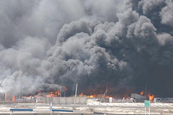 إيران أعلنت ارتفاع عدد ضحايا انفجار بندر عباس 