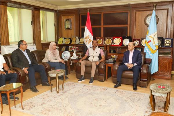   محافظ كفر الشيخ يستقبل وزير الزراعة بجمهورية مدغشقر